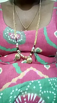 Snapshot of Cute-chinny chatting on January 2025 03:46:01 AM Cute-chinny online show from January 2025 03:46:01 AM