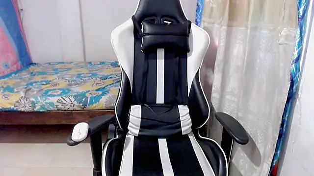 danilo302209 online show from February 2025 04:29:01 PM