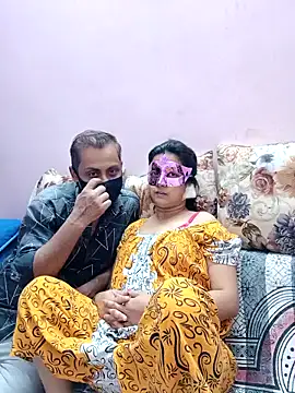 Snapshot of Cute-manisha chatting on January 2025 04:08:01 PM Cute-manisha online show from January 2025 04:08:01 PM