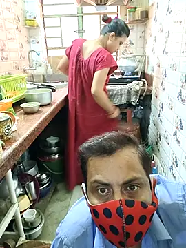 Snapshot of Cute-manisha chatting on February 2025 06:48:01 AM Cute-manisha online show from February 2025 06:48:01 AM