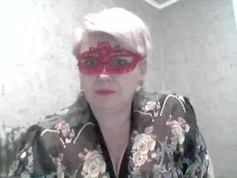 Snapshot of Lisa_Suzie chatting on January 2025 07:28:02 PM Lisa Suzie online show from January 2025 07:28:02 PM