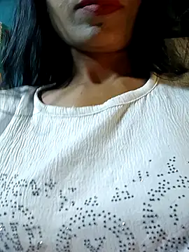 Kajal  Mehra online show from December 2025 07:47:01 AM