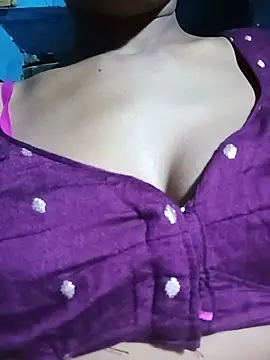 Snapshot of Kajal__Mehra chatting on July 2026 04:39:33 PM Kajal Mehra online show from July 2026 04:39:33 PM