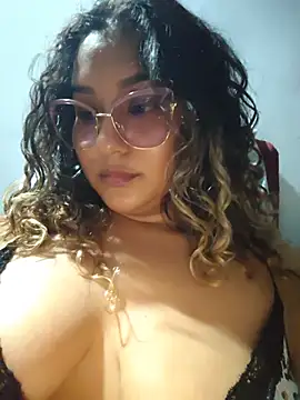BrendaGirs online show from May 2026 03:04:02 AM
