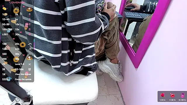 dakota-bright01 online show from February 2025 01:13:02 PM