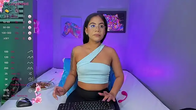 Snapshot of PammelaRoss1 chatting on February 2026 06:04:01 PM PammelaRoss1 online show from February 2026 06:04:01 PM