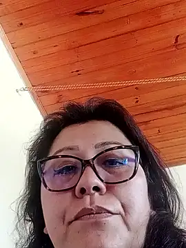 Darly Gomez online show from February 2025 02:48:02 PM