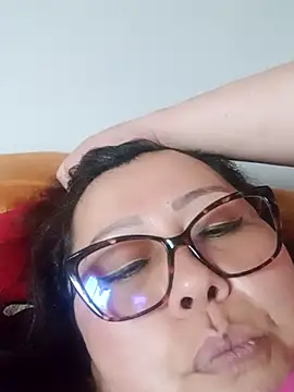 Darly Gomez online show from February 2025 08:58:01 PM