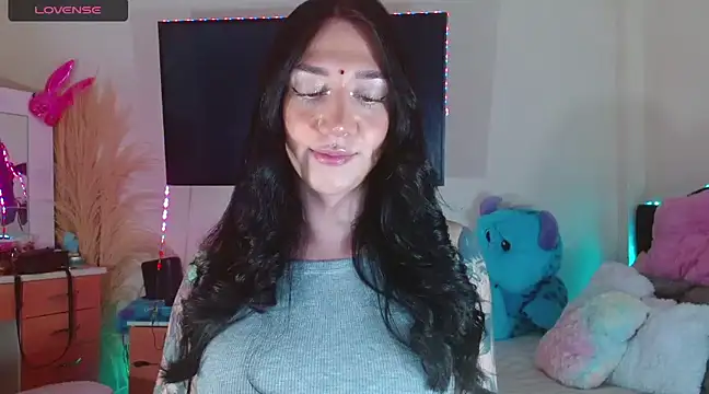 karla zambrano online show from December 2024 02:32:02 AM