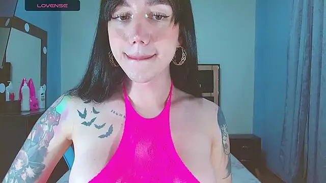 Snapshot of karla_zambrano chatting on July 2026 06:10:02 PM karla zambrano online show from July 2026 06:10:02 PM
