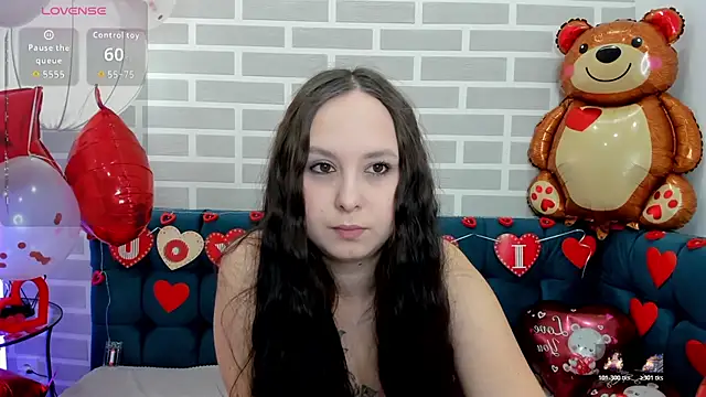 Snapshot of BeatriceReeves chatting on February 2026 12:59:02 AM BeatriceReeves online show from February 2026 12:59:02 AM