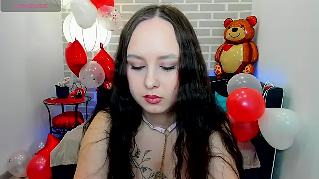 Snapshot of BeatriceReeves chatting on February 2026 01:10:02 AM BeatriceReeves online show from February 2026 01:10:02 AM