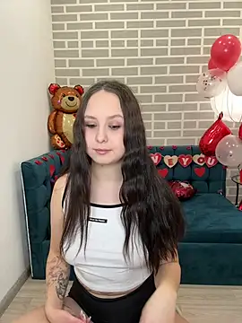 Snapshot of BeatriceReeves chatting on February 2026 01:00:02 AM BeatriceReeves online show from February 2026 01:00:02 AM