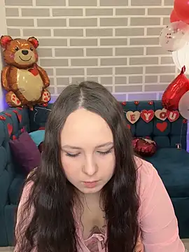 Snapshot of BeatriceReeves chatting on February 2026 01:01:02 AM BeatriceReeves online show from February 2026 01:01:02 AM