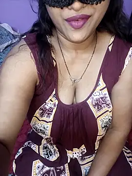 Snapshot of Sexy_Mona_Bhabhi chatting on October 2025 05:33:01 PM Sexy Mona Bhabhi online show from October 2025 05:33:01 PM