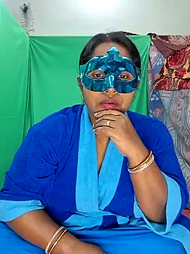 Snapshot of Real_Desi_Couple chatting on January 2025 05:16:01 PM Real Desi Couple online show from January 2025 05:16:01 PM