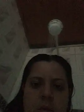 Snapshot of tuty_Tap chatting on February 2026 04:38:02 PM tuty Tap online show from February 2026 04:38:02 PM