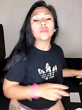 ineliveca online show from January 2025 12:59:01 AM