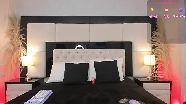 CarlaRossi  online show from March 2026 07:42:01 PM