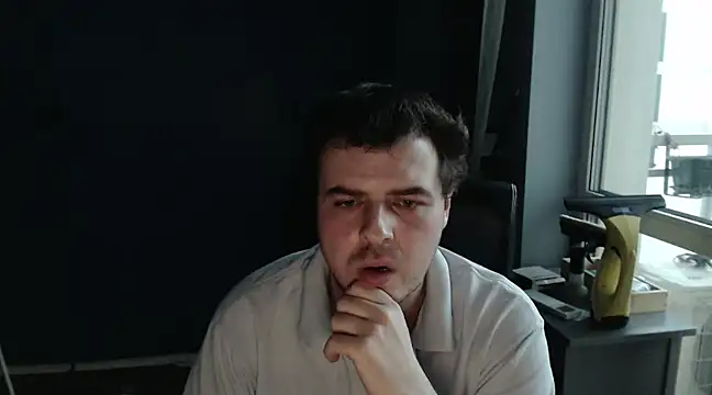 Snapshot of CuteMan33 chatting on January 2025 03:19:01 PM CuteMan33 online show from January 2025 03:19:01 PM