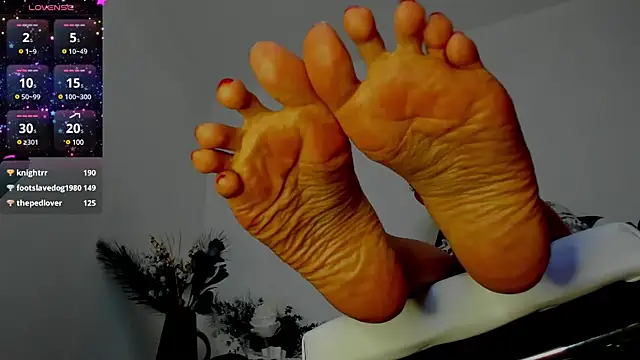 ZAFIRO WINSLOW online show from February 2025 02:28:01 AM