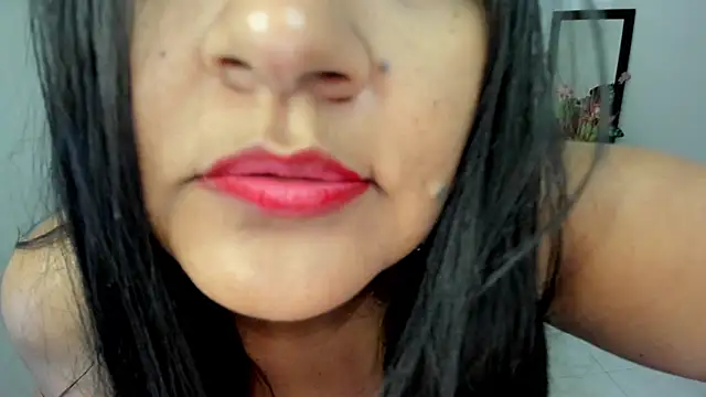 Snapshot of Adele_Sweett chatting on December 2025 10:13:02 AM Adele Sweett online show from December 2025 10:13:02 AM