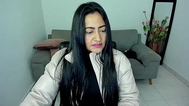 Snapshot of Adele_Sweett chatting on January 2026 10:51:01 AM Adele Sweett online show from January 2026 10:51:01 AM