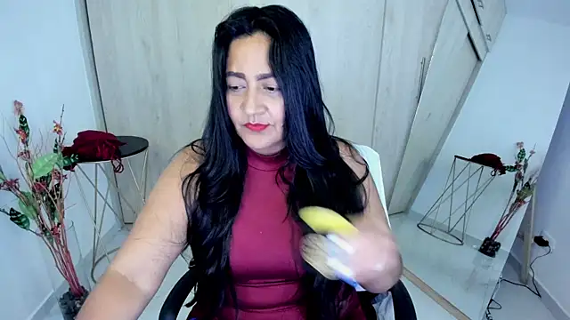 Snapshot of Adele_Sweett chatting on May 2026 10:46:01 AM Adele Sweett online show from May 2026 10:46:01 AM