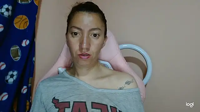 Snapshot of kaybabyhot chatting on May 2026 01:17:02 PM kaybabyhot online show from May 2026 01:17:02 PM