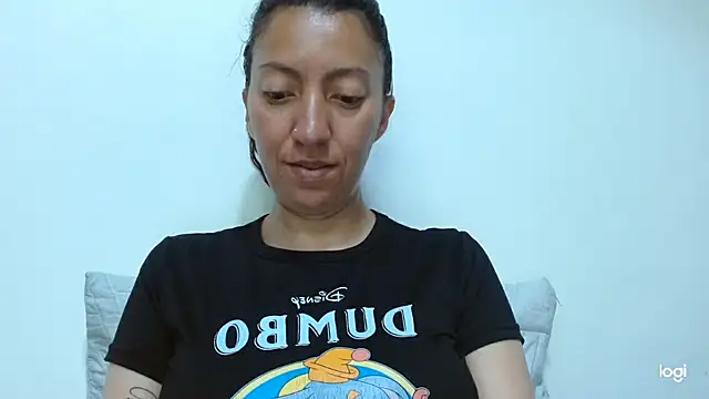 Snapshot of kaybabyhot chatting on June 2026 02:34:01 PM kaybabyhot online show from June 2026 02:34:01 PM