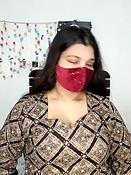 Hot-Angel  online show from July 2026 04:25:02 PM