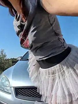 Snapshot of Samira-Summer chatting on March 2026 08:21:01 AM Samira-Summer online show from March 2026 08:21:01 AM