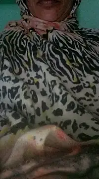 Snapshot of RupaSharma chatting on December 2024 05:39:01 AM RupaSharma online show from December 2024 05:39:01 AM