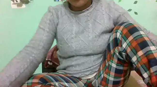 Snapshot of RupaSharma chatting on February 2025 03:07:01 PM RupaSharma online show from February 2025 03:07:01 PM