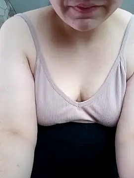 Snapshot of Miranda_Nancy chatting on November 2025 09:20:02 AM Miranda Nancy online show from November 2025 09:20:02 AM