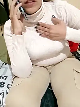 ShadiaStar online show from November 2025 05:46:02 PM