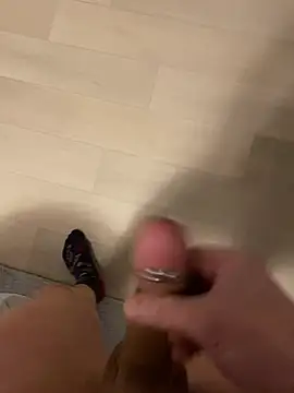 knudelboy2 online show from February 2025 04:47:01 PM