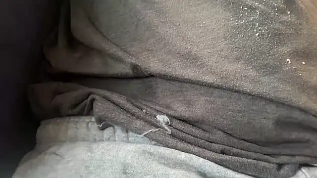 houy111111 online show from October 2025 04:06:02 PM