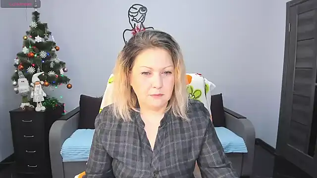 Snapshot of Milana_Blake chatting on December 2024 07:06:02 AM Milana Blake online show from December 2024 07:06:02 AM