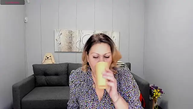 Snapshot of Milana_Blake chatting on January 2025 12:42:01 PM Milana Blake online show from January 2025 12:42:01 PM