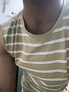 jaiwrld0 online show from April 2026 07:08:01 AM