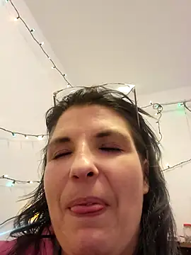 Neveah6 online show from December 2024 08:00:02 AM