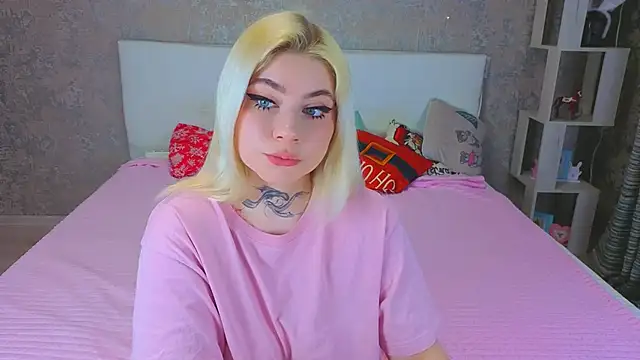 Snapshot of NikaRocks chatting on February 2026 05:51:02 PM NikaRocks online show from February 2026 05:51:02 PM