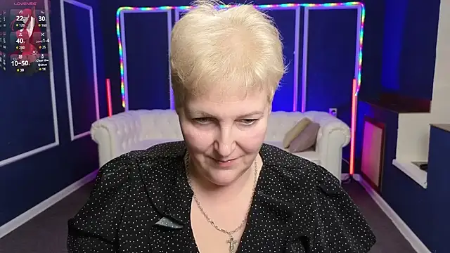 Snapshot of Sandra_Snow chatting on January 2025 03:42:02 PM Sandra Snow online show from January 2025 03:42:02 PM