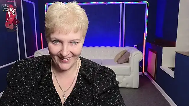 Snapshot of Sandra_Snow chatting on January 2025 06:43:01 PM Sandra Snow online show from January 2025 06:43:01 PM