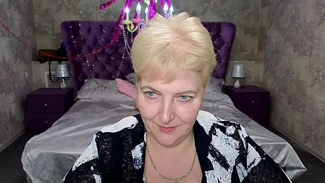 Snapshot of Sandra_Snow chatting on February 2025 05:28:01 PM Sandra Snow online show from February 2025 05:28:01 PM