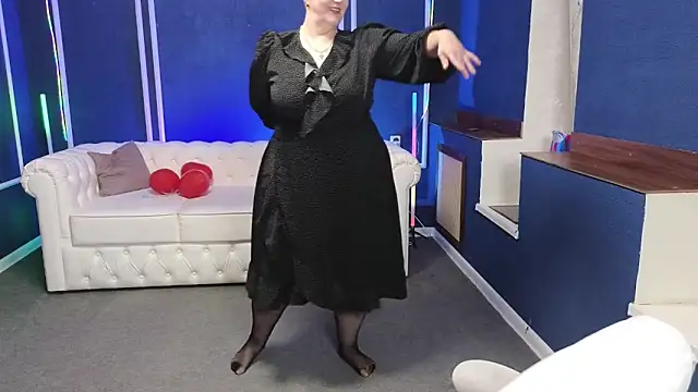 Snapshot of Sandra_Snow chatting on February 2025 06:26:02 PM Sandra Snow online show from February 2025 06:26:02 PM