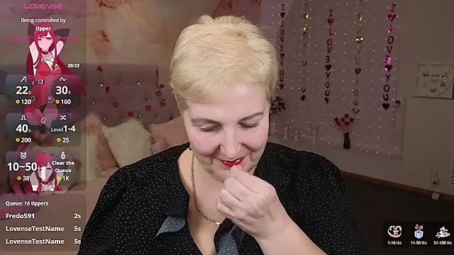 Snapshot of Sandra_Snow chatting on February 2025 02:38:01 PM Sandra Snow online show from February 2025 02:38:01 PM