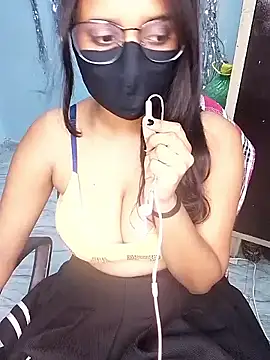 hinaa khan online show from September 2025 11:45:01 AM