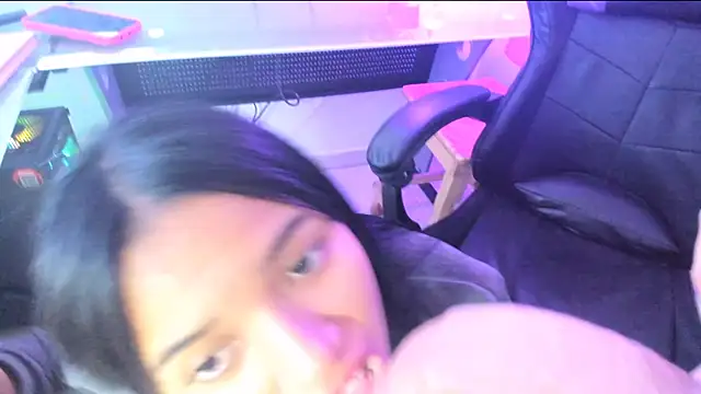 Snapshot of briambrows chatting on January 2025 11:55:01 AM briambrows online show from January 2025 11:55:01 AM